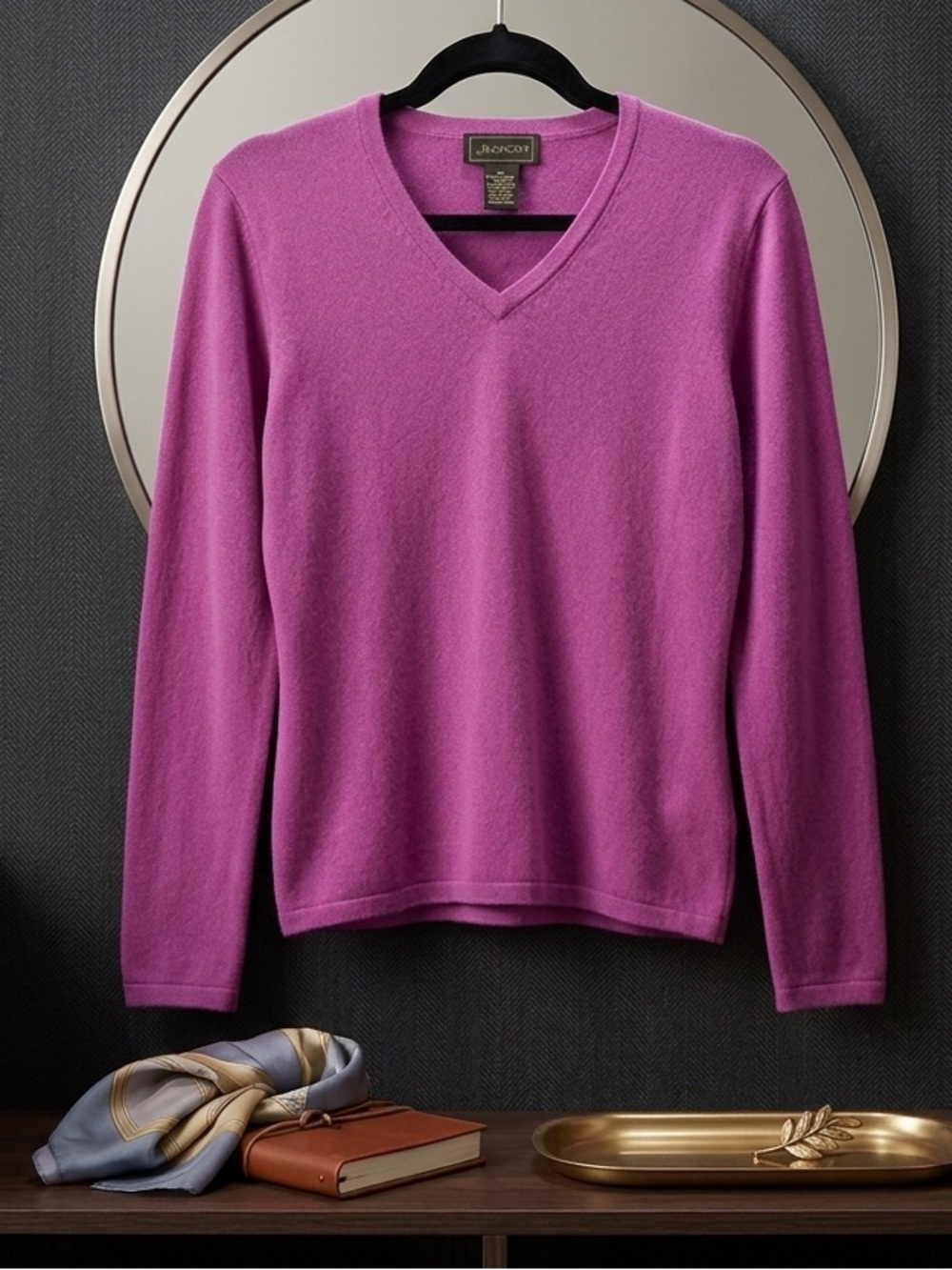 Jillanova Magenta V-Neck Long Sleeve Pullover Knit Sweater Size M
